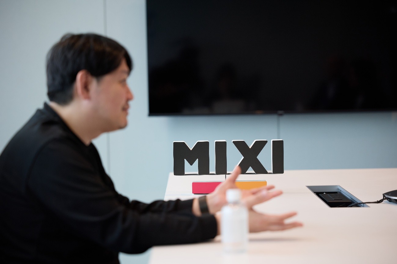 インタビュー画像5_MIXI島村氏