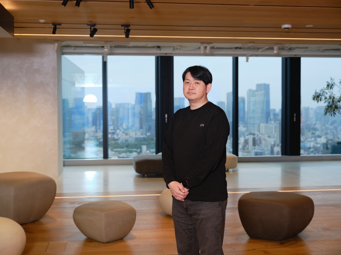インタビュー画像7_MIXI島村氏