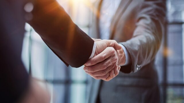 ポストコンサル転職とは？事業会社・スタートアップ・PEの選び方と市場価値を解説