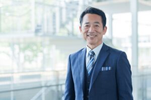 CHROとは？人事部長との違い、役割、必要なスキルとキャリアパスを解説